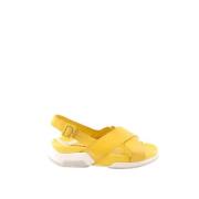 Pre-owned Leather sandals Prada Vintage , Yellow , Dames