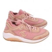 Pre-owned Fabric sneakers Chanel Vintage , Pink , Dames