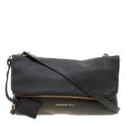 Pre-owned Leather shoulder-bags Armani Pre-owned , Black , Dames