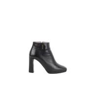 Pre-owned Leather boots Prada Vintage , Black , Dames