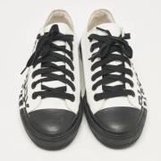 Pre-owned Fabric sneakers Burberry Vintage , White , Dames