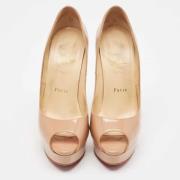 Pre-owned Fabric heels Christian Louboutin Pre-owned , Beige , Dames