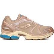 Roze Progrid Triumph 4 Dames Sneakers Saucony , Pink , Dames