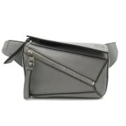 Pre-owned Fabric crossbody-bags Loewe Pre-owned , Gray , Dames