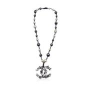 Pre-owned Metal necklaces Chanel Vintage , Gray , Dames