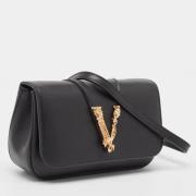 Pre-owned Leather crossbody-bags Versace Pre-owned , Black , Dames