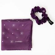 Pre-owned Silk scarves Chanel Vintage , Purple , Dames