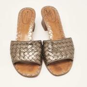 Pre-owned Leather sandals Bottega Veneta Vintage , Gray , Dames