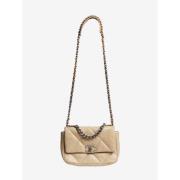 Pre-owned Leather chanel-bags Chanel Vintage , Beige , Dames