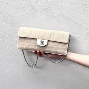 Pre-owned Canvas chanel-bags Chanel Vintage , Beige , Dames