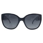 Pre-owned Plastic sunglasses Chanel Vintage , Black , Dames