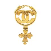 Pre-owned Metal brooches Chanel Vintage , Yellow , Dames