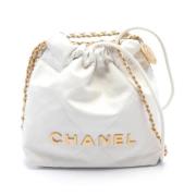 Pre-owned Leather crossbody-bags Chanel Vintage , White , Dames