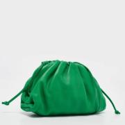 Pre-owned Leather pouches Bottega Veneta Vintage , Green , Dames