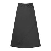 Elegante Zwarte Rok met Schuine Naden Munthe , Black , Dames