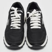 Pre-owned Nylon sneakers Prada Vintage , Black , Heren