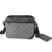 Pre-owned Canvas crossbody-bags Louis Vuitton Vintage , Black , Dames