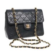 Pre-owned Leather shoulder-bags Chanel Vintage , Black , Dames