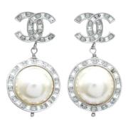 Pre-owned Silver earrings Chanel Vintage , Gray , Dames