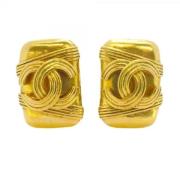 Pre-owned Metal earrings Chanel Vintage , Yellow , Dames