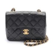 Pre-owned Leather crossbody-bags Chanel Vintage , Black , Dames