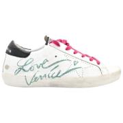 Superstar White Fuxia Sneakers Golden Goose , White , Dames