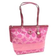 Pre-owned Canvas shoulder-bags Coach Pre-owned , Pink , Dames