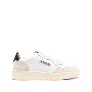 Casual Sneakers voor Dagelijks Gebruik Autry , White , Dames