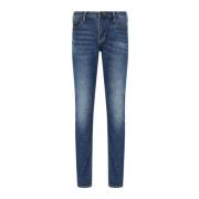 Slim Fit Denim Jeans met Leren Logo Emporio Armani , Blue , Heren