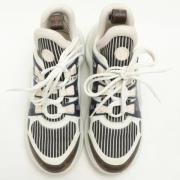 Pre-owned Canvas sneakers Louis Vuitton Vintage , Multicolor , Dames