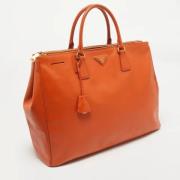 Pre-owned Fabric totes Prada Vintage , Orange , Dames