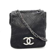 Pre-owned Leather crossbody-bags Chanel Vintage , Black , Dames