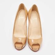 Pre-owned Fabric heels Christian Louboutin Pre-owned , Beige , Dames