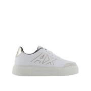 Casual Sneaker Schoenen voor Mannen Armani Exchange , White , Dames