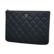 Pre-owned Leather clutches Chanel Vintage , Black , Dames