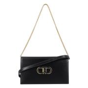 Gancini Flap Leren Schoudertas Salvatore Ferragamo , Black , Dames