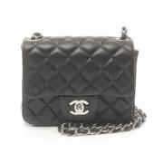 Pre-owned Leather crossbody-bags Chanel Vintage , Black , Dames