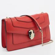 Pre-owned Leather shoulder-bags Bvlgari Vintage , Red , Dames