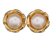 Pre-owned Metal earrings Chanel Vintage , Yellow , Dames