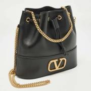 Pre-owned Leather shoulder-bags Valentino Vintage , Black , Dames