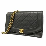 Pre-owned Leather shoulder-bags Chanel Vintage , Black , Dames