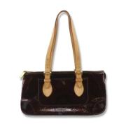 Pre-owned Leather shoulder-bags Louis Vuitton Vintage , Red , Dames