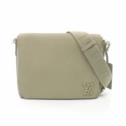 Pre-owned Leather louis-vuitton-bags Louis Vuitton Vintage , Green , H...