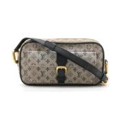 Pre-owned Canvas shoulder-bags Louis Vuitton Vintage , Beige , Dames