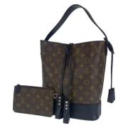 Pre-owned Canvas handbags Louis Vuitton Vintage , Black , Dames