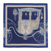 Pre-owned Silk scarves Hermès Vintage , Blue , Dames