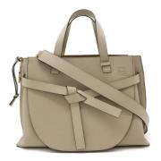 Pre-owned Leather handbags Loewe Pre-owned , Beige , Dames