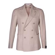 Heren blazer. Dubbele rij knopen model met peak revers. Regular fit. O...