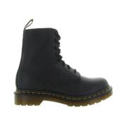 Virginia Pascal Leren Schoenen Dr. Martens , Black , Dames