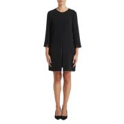 Jurk met Contrastdetails en Wijdere Pasvorm Pennyblack , Black , Dames